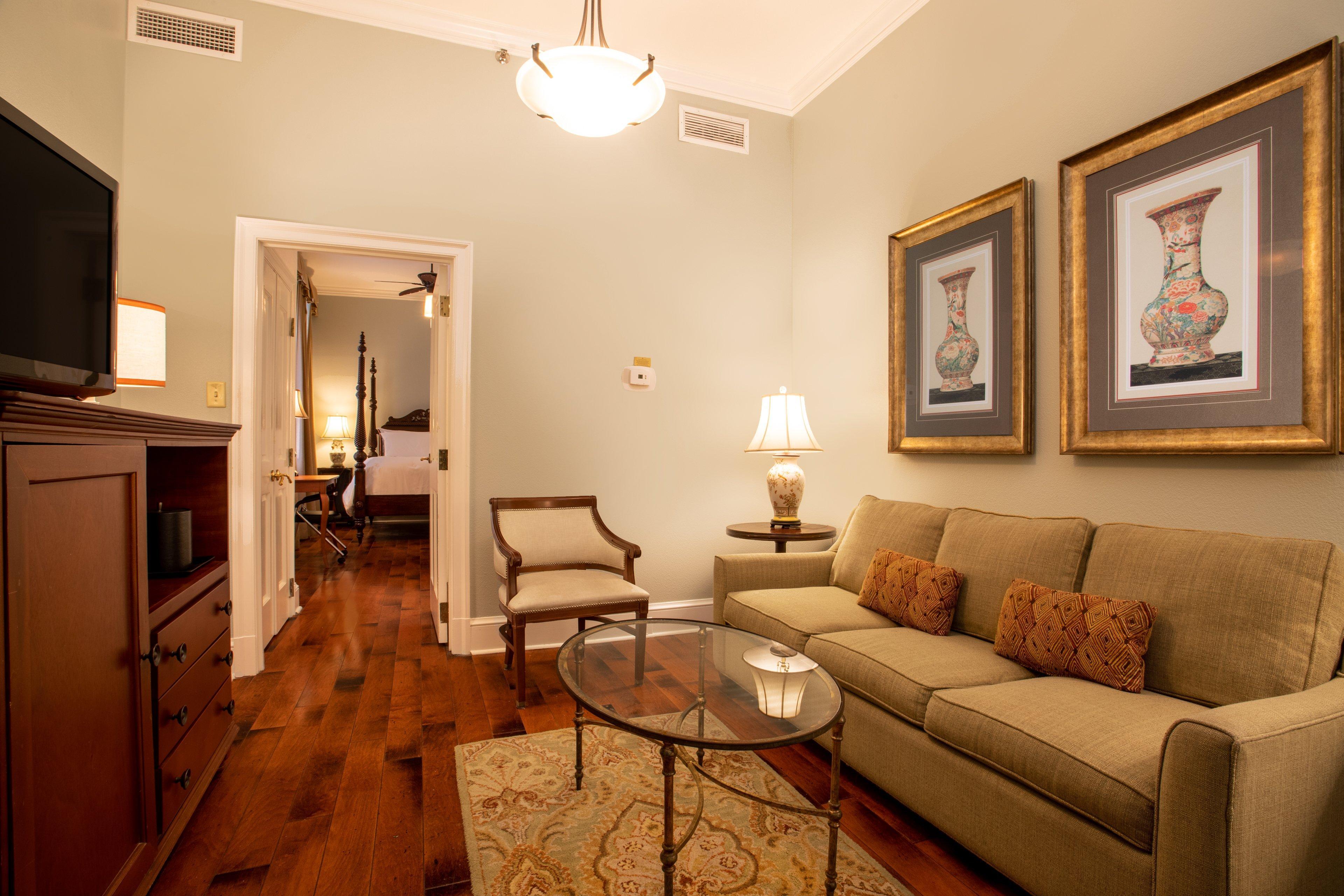Voco St James Hotel By Ihg New Orleans Exteriör bild