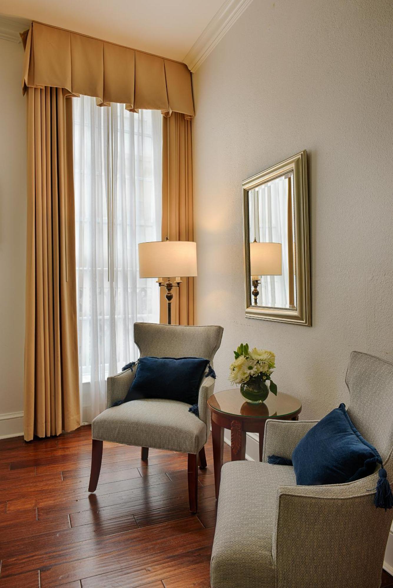 Voco St James Hotel By Ihg New Orleans Exteriör bild