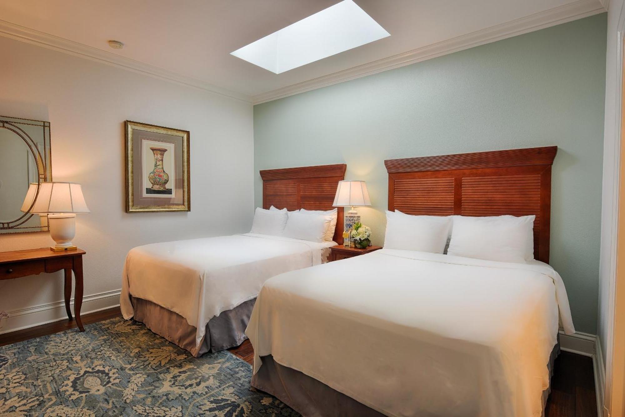 Voco St James Hotel By Ihg New Orleans Exteriör bild