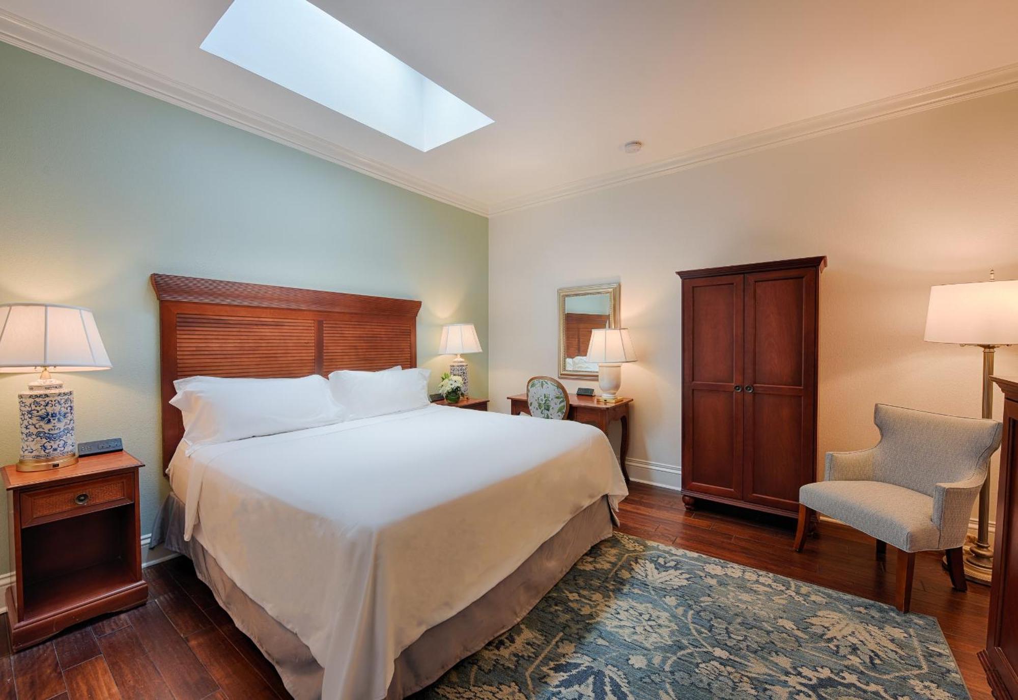 Voco St James Hotel By Ihg New Orleans Exteriör bild