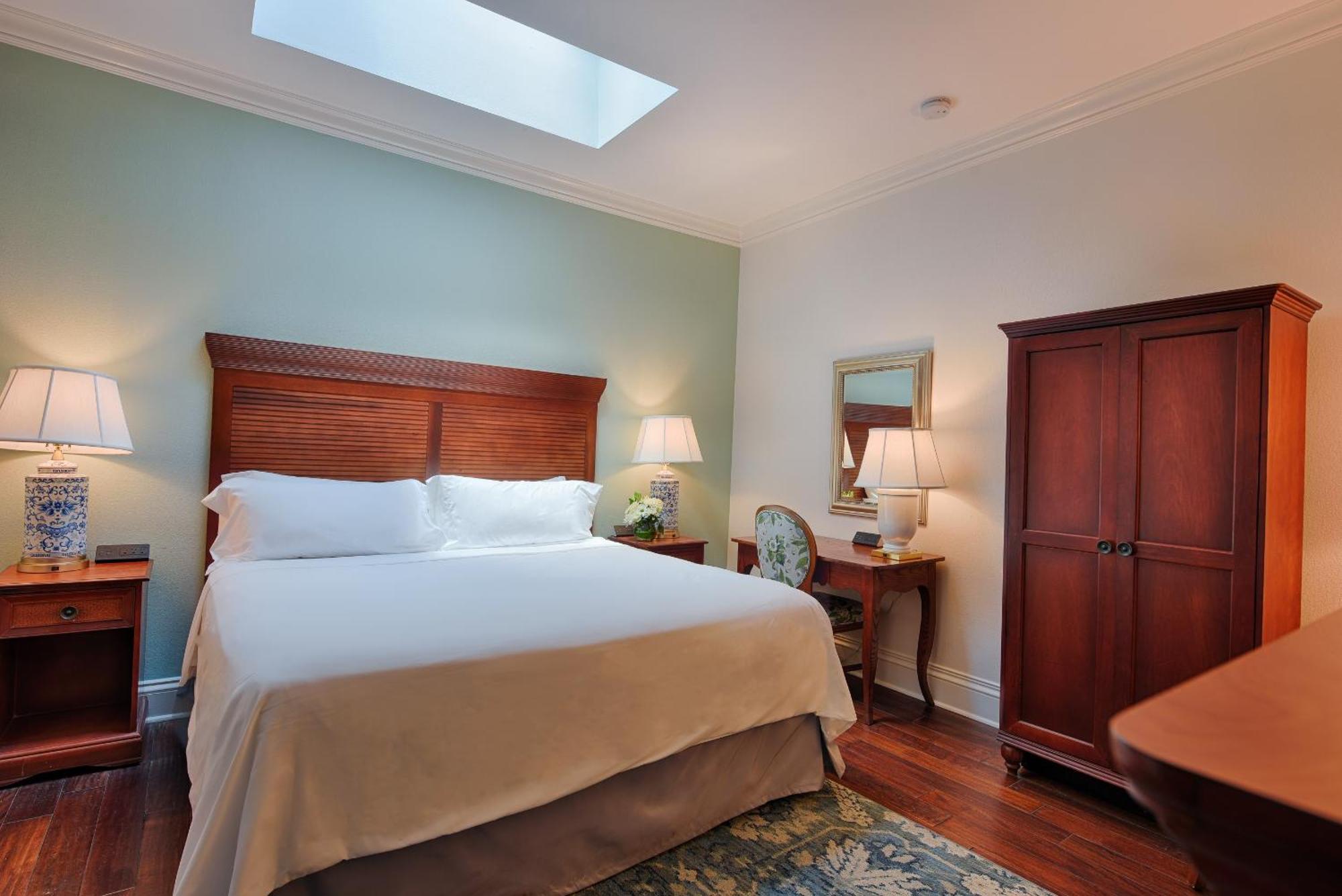 Voco St James Hotel By Ihg New Orleans Exteriör bild