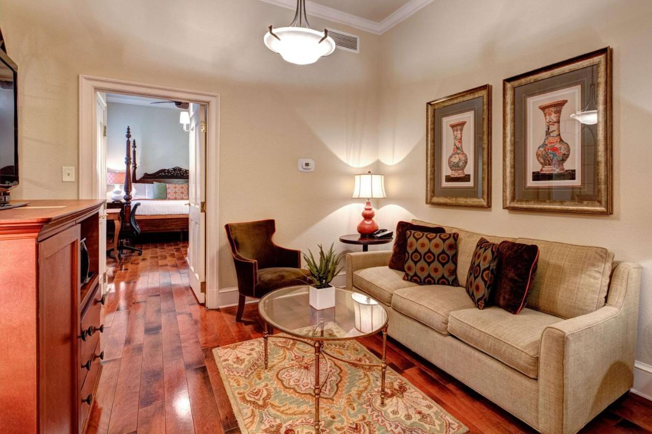 Voco St James Hotel By Ihg New Orleans Exteriör bild